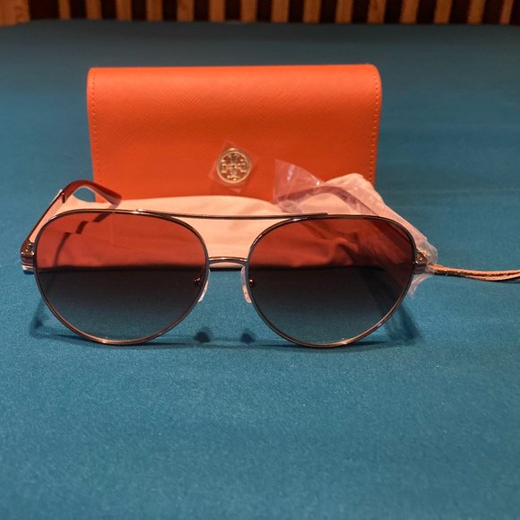 Tory Burch Aviator Sunglasses - Picture 1 of 9